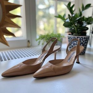 Manolo Blahnik Nude Leather Slingbacks